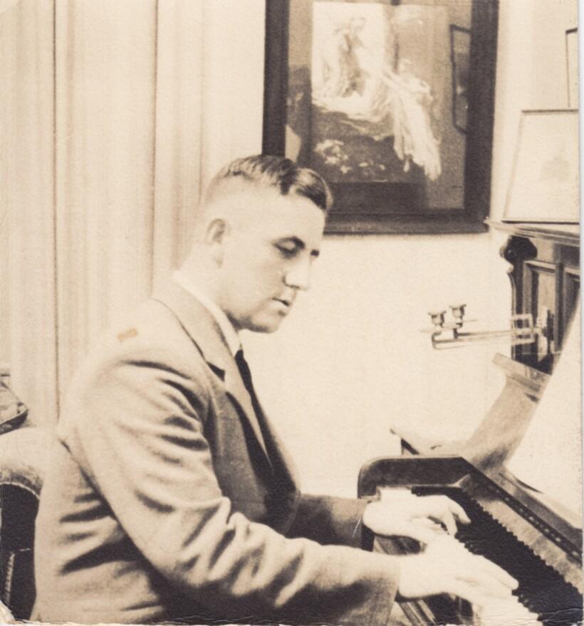 Stuart at the piano, 1940