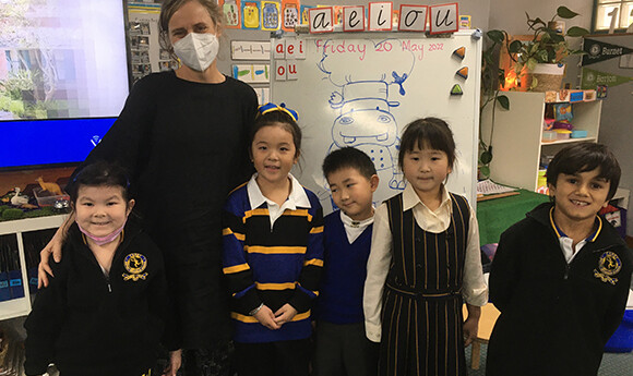 Author and illustrator Sue de Gennaro with preps
