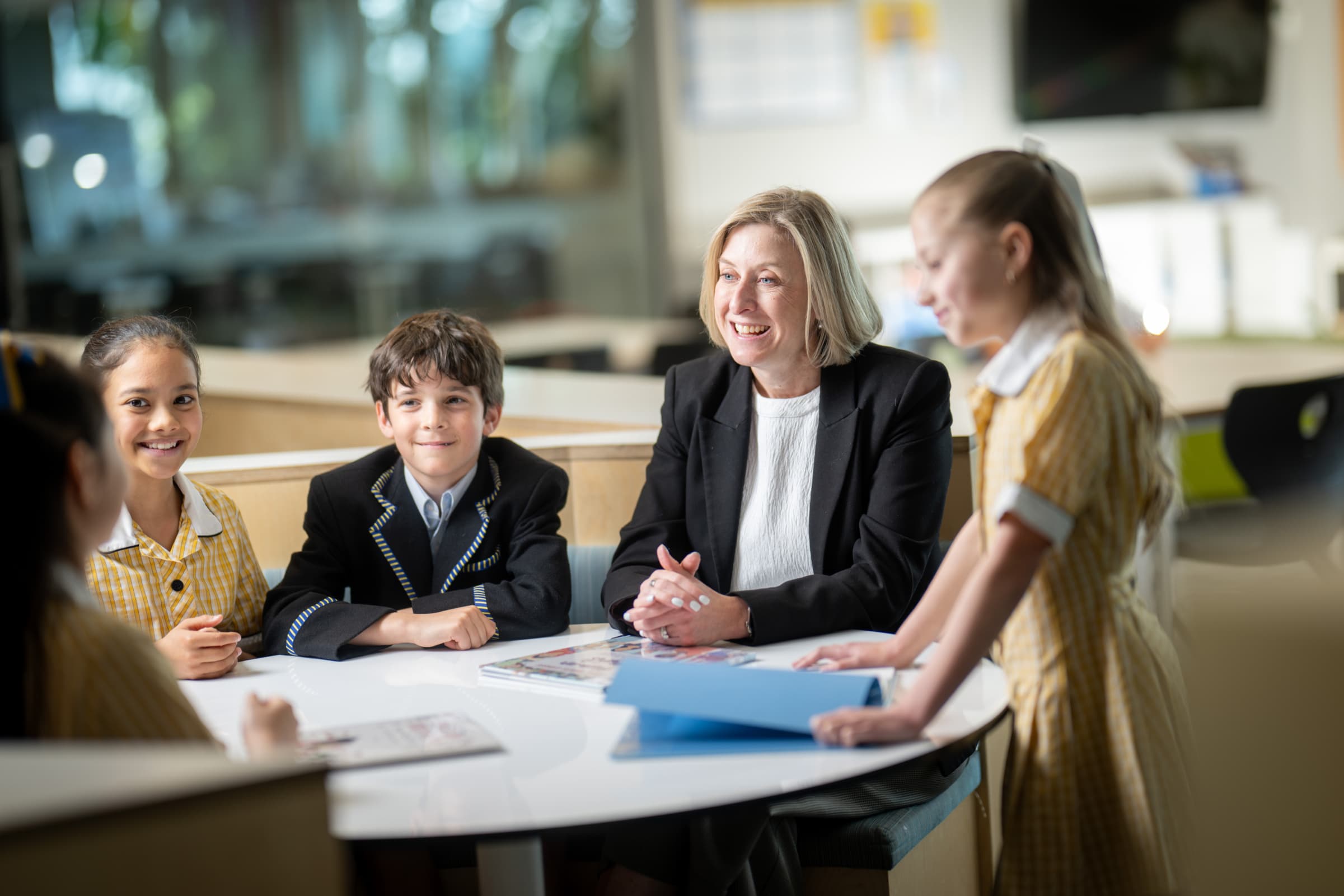 Farewell to 2025 and warm wishes for the festive season