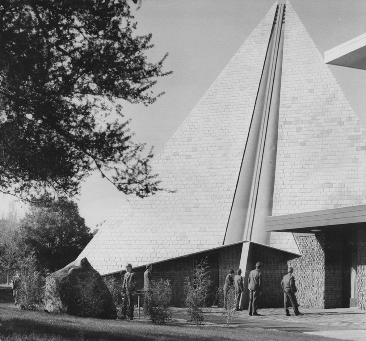 William Carey Chapel opened